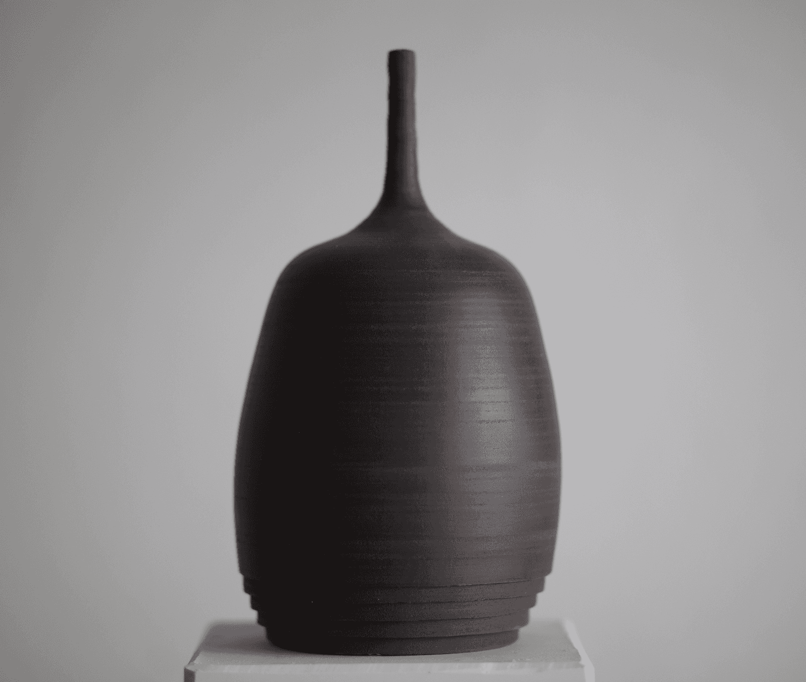 Handgefertigte Unique Vase - Luzid Studio 